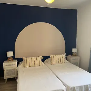 https://cornelias-home-tc2-preciosas-vistas.in-canary-islands.com